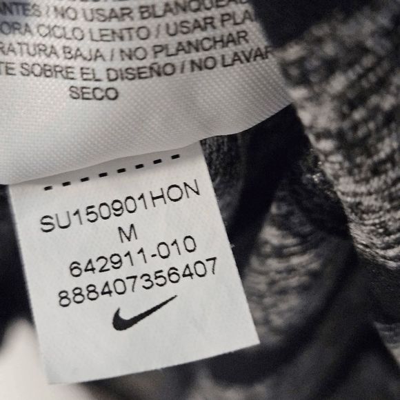 Nike Dri-Fit Element Reflective Quarter Zip long sleeve Pullover Running Shirt M - Picture 3 of 5